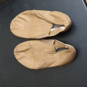 Like new jazz/dance shoes!